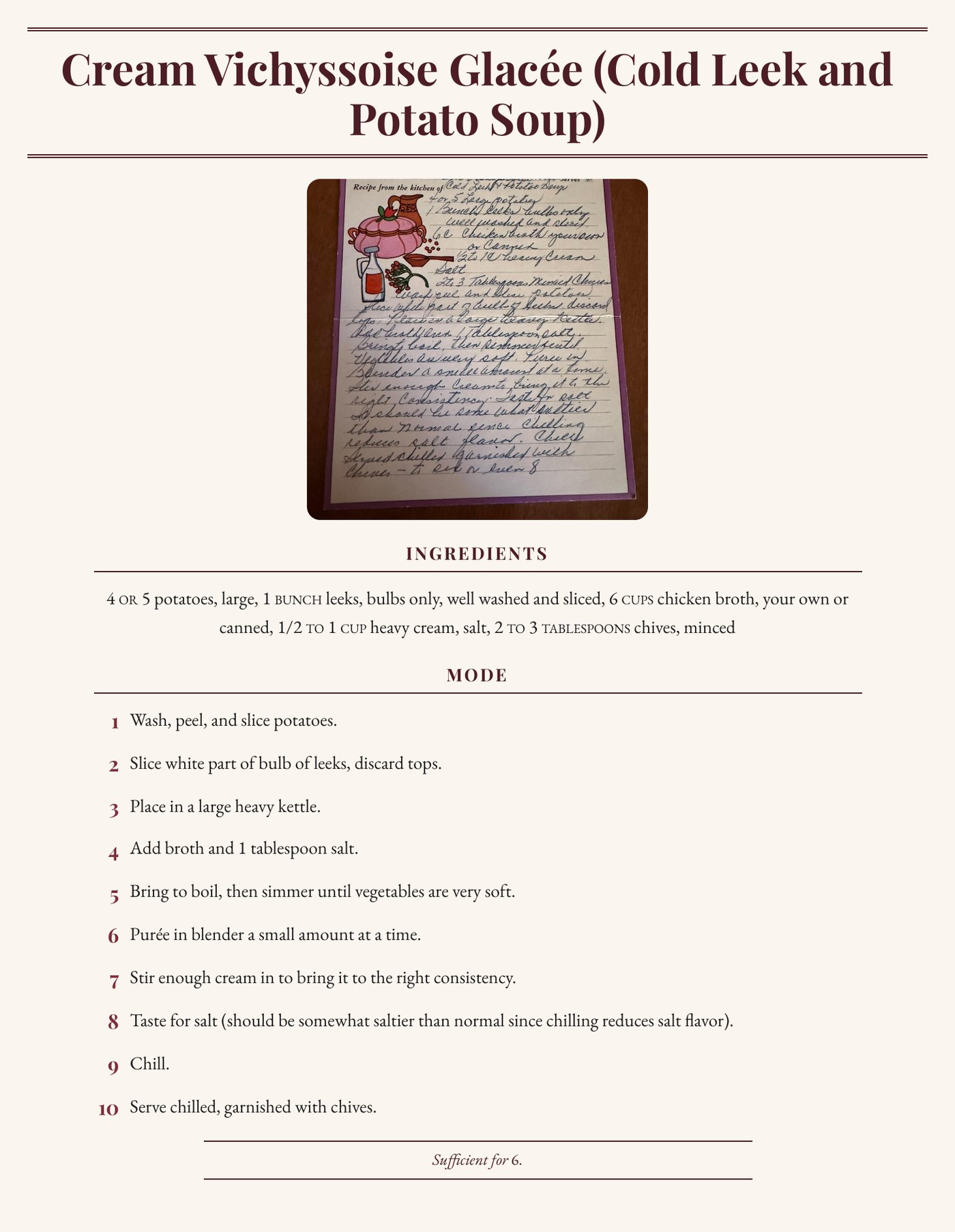 Cream Vichyssoise Glacée set in the Parlor style, with the card's photo set in the page